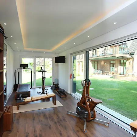 Apartment Schmidt - Strandhaus Direkt Am Mit Sauna, Sport Und Duenengarten - Klassik Rostock