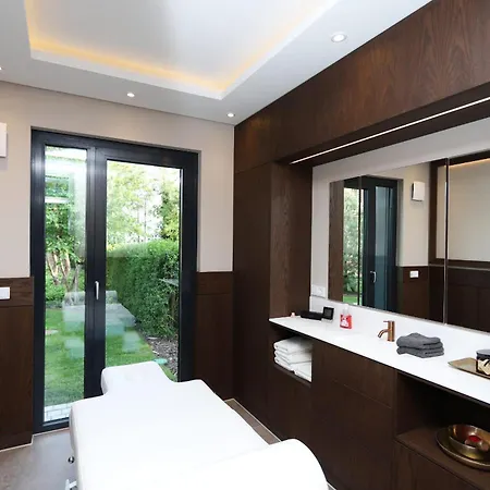 Schmidt - Strandhaus Direkt Am Mit Sauna, Sport Und Dünengarten Ii Rostock