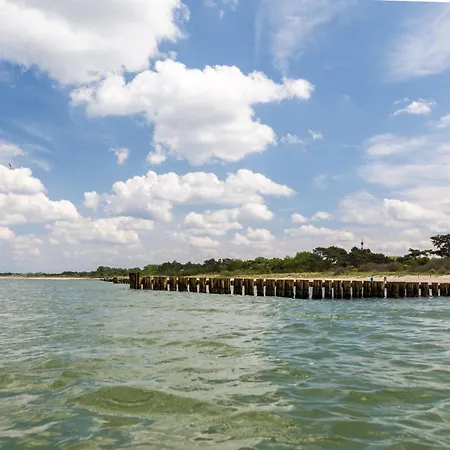 Apartment Schmidt - Strandhaus Direkt Am Mit Sauna, Sport Und Dünengarten Ii Rostock